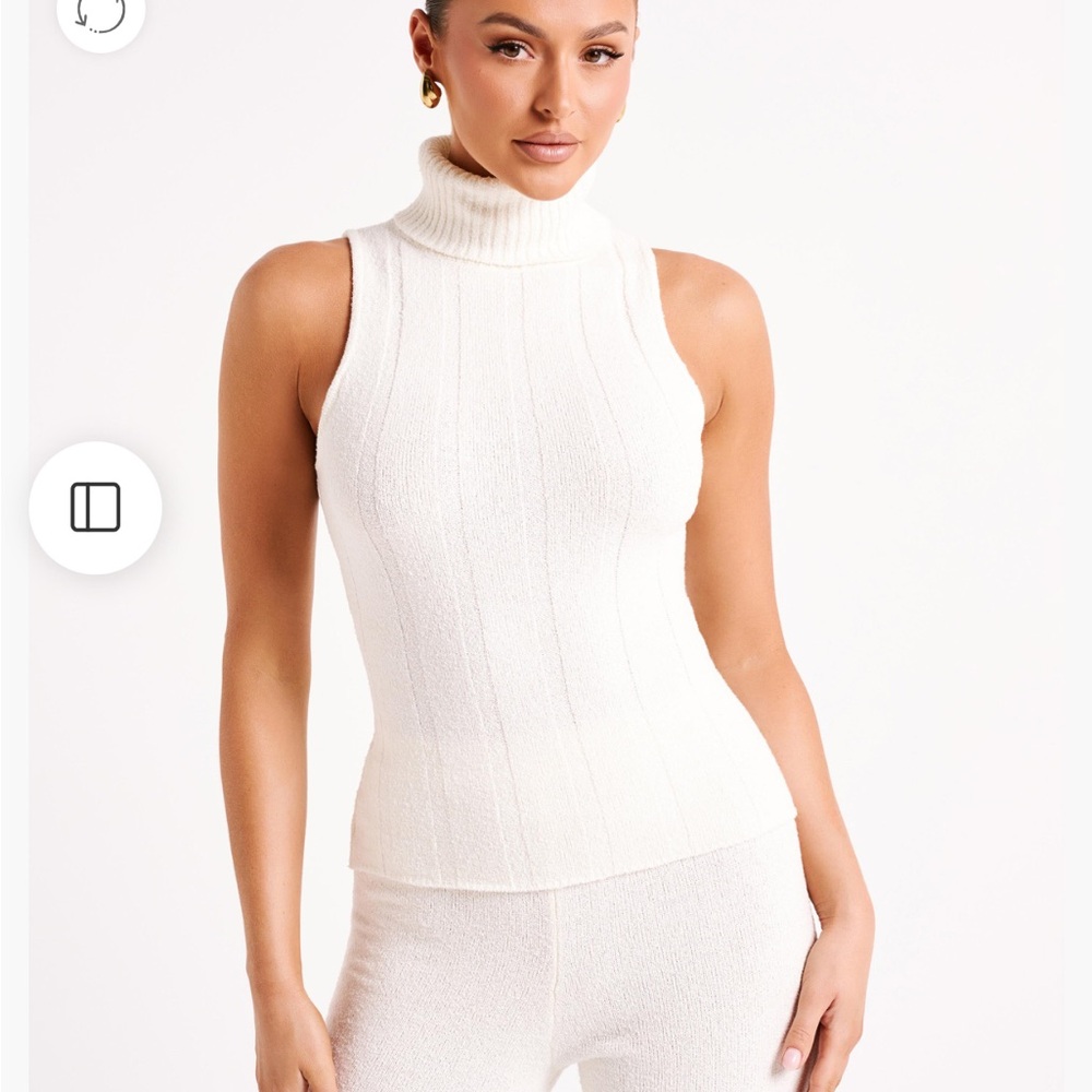 Meshki Cream Sleeveless Turtleneck Ribbed Knit Top